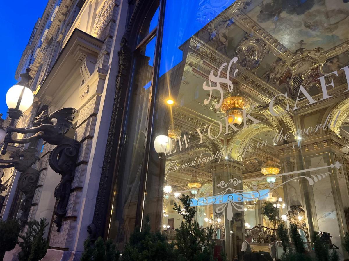 Free Parking, Downtown Apartment Near New York Cafe Budapest Eksteriør billede